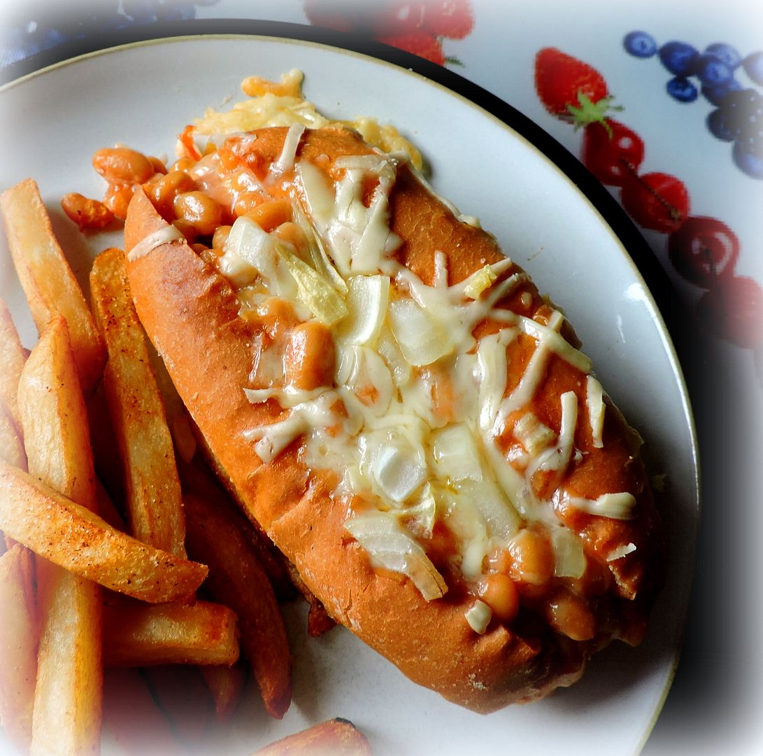 The English Kitchen Cheese & Onion Baked Bean Dogs